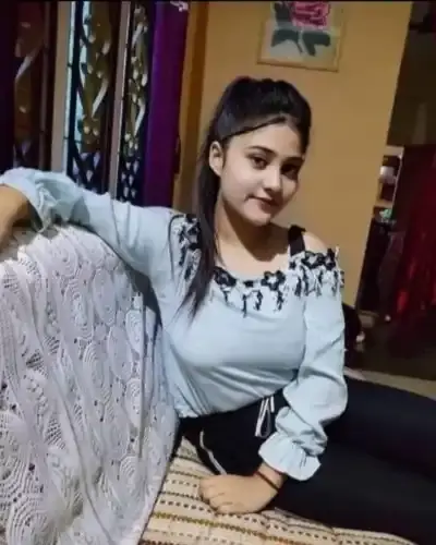 Call Girls Service in Basavana Bagevadi